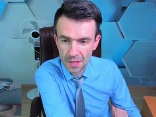 Stevetiger's cam show statistics and live stream