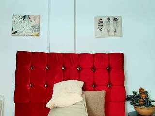 miss-leyla live webcam show
