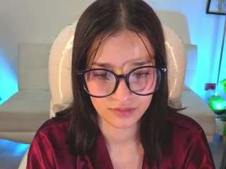 amaia-daniells's CamSoda show and profile