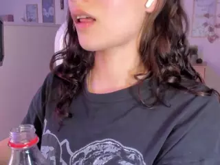 Amaia's Live Sex Cam Show