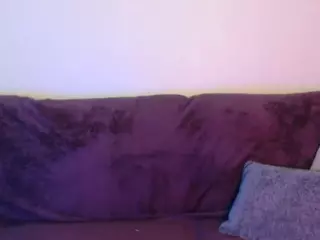 Goddesscharliedollie's Live Sex Cam Show