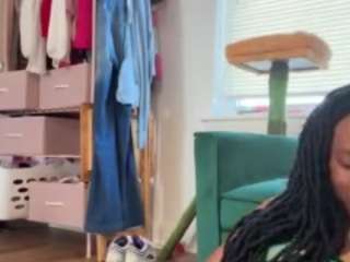 Live webcam model itstaylorofficial on Soda Cams