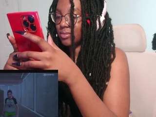 le modèle itstaylorofficial est en webcam porno dans un show sur le site camsoda, il possède les tags suivants: ass,fingers,young-adult,toys,tease,strip,solo,pussy,lovense,asshole,flashing,fetish,feet,brown-eyes,blowjob,black-hair,bj,bikini,bedroom,average