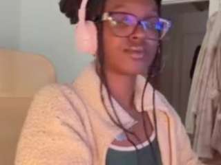 itstaylorofficial's live room