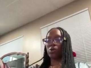 itstaylorofficial's live room