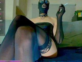  lia-jonnes chat room