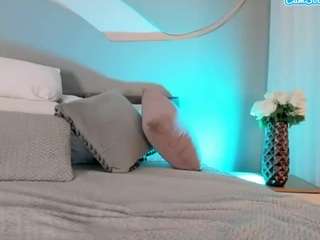  nicolle-w chat room