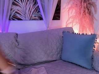 nicolle-w