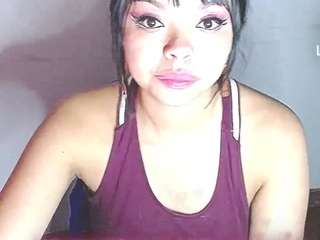 emerald00 Live Webcam on CamSoda