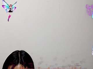 emerald00 live cam profile