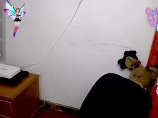 emerald00 live webcam show