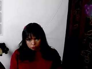 emerald00 live cam preview