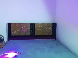 emerald00's Live Sex Cam Show