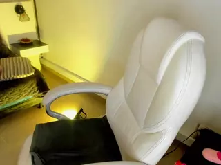 Harper-woods's Live Sex Cam Show