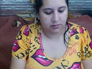  emily-nessa chat room