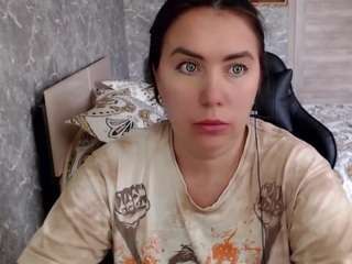 korolek12 live webcam show