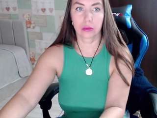 Korolek12 live cam preview