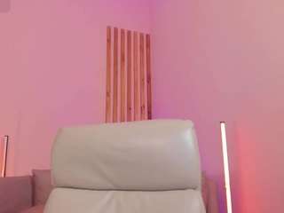 Samantha-Brooke live cam preview