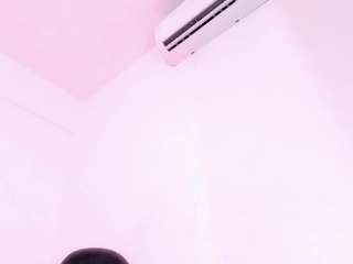 sarita-duque Live Webcam on CamSoda
