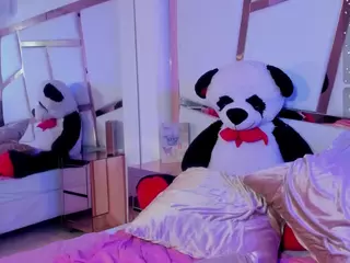 Lucy's Live Sex Cam Show
