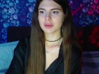 ViollinaLove live cam preview