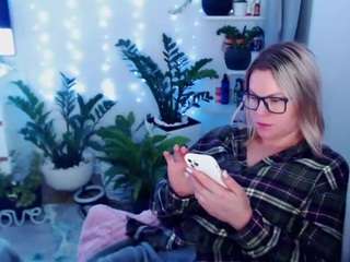 monalisag from CamSoda