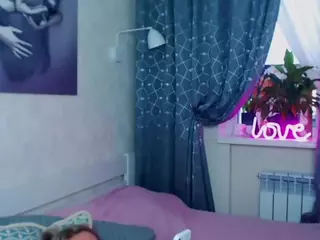 MonaLisaG's Live Sex Cam Show