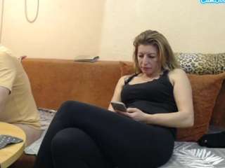 hothot23455 Live Webcam on CamSoda