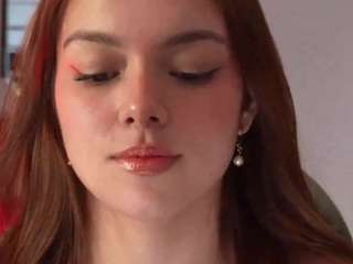 naomisainz Live Webcam on CamSoda