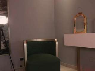 naomisainz live webcam show