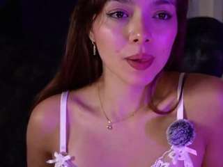 naomisainz's live room