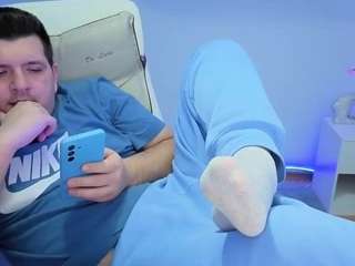 Start masturbating [1000 tokens remaining], camsoda