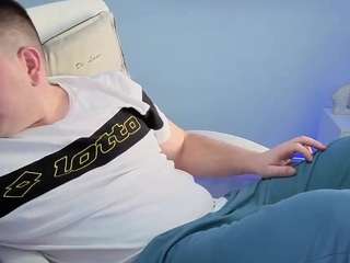 basystem8's CamSoda show and profile