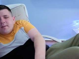 Questo modello è in diretta ora. basystem8