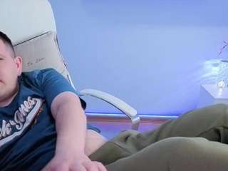 Este modelo está ao vivo agora. basystem8