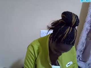  cute-annabel chat room