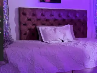 AnnikaLopez's Live Sex Cam Show