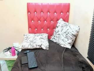 INDIANGREY4U live cam preview