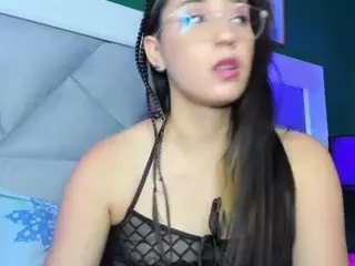 levanaaa's Live Sex Cam Show