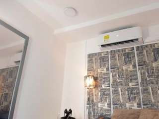 shofia-vega Live Webcam on CamSoda