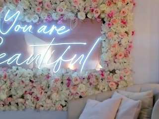 kendalljenneer Live Webcam on CamSoda