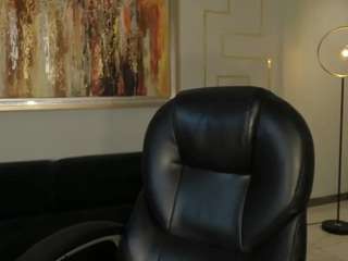 le modèle kendalljenneer est en webcam porno dans un show sur le site camsoda, il possède les tags suivants: black hair,brown eyes,facial,feet,public,teen-18,young adult,big-ass,big-tits,curvy,hd,latina