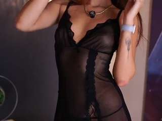 ayliiin's CamSoda show and profile