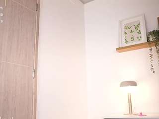 Aylin Millerxs live cam preview