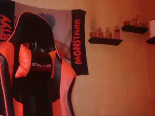 PartyyTripleX's Live Sex Cam Show