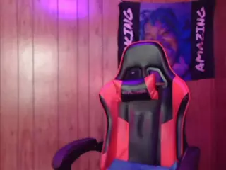 PartyyTripleX's Live Sex Cam Show