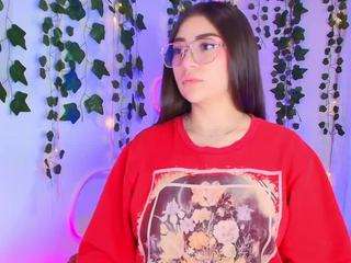 samiievans Live Webcam on CamSoda