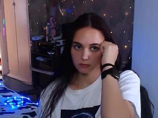 mary-bell from camsoda