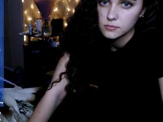 mary-bell Live Webcam on CamSoda