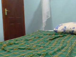 Sella-bella live cam preview